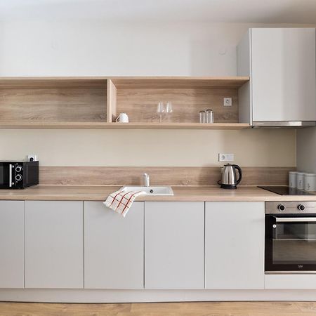Harmonia Minimal Apartments เทสซาโลนิกิ ภายนอก รูปภาพ