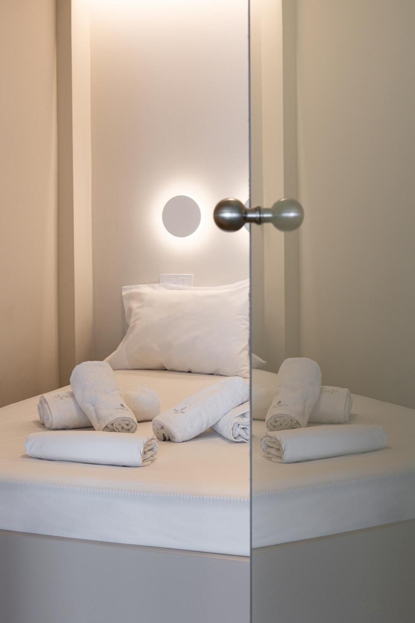 Harmonia Minimal Apartments เทสซาโลนิกิ ภายนอก รูปภาพ
